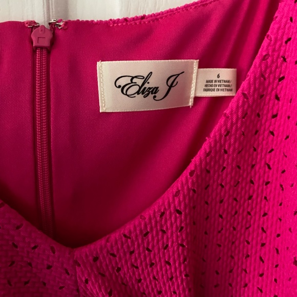 Eliza J - Hot Pink Dress Size 6 - Picture 3 of 3